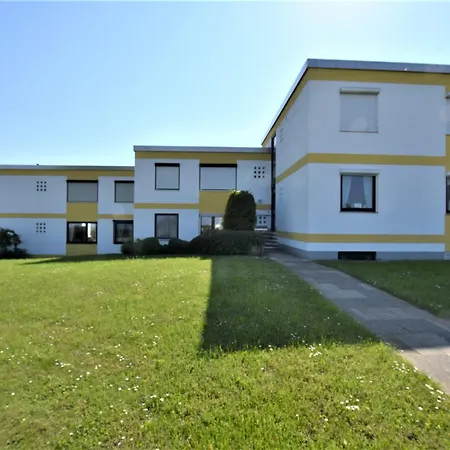 Hohes Ufer Kuestenglueck *